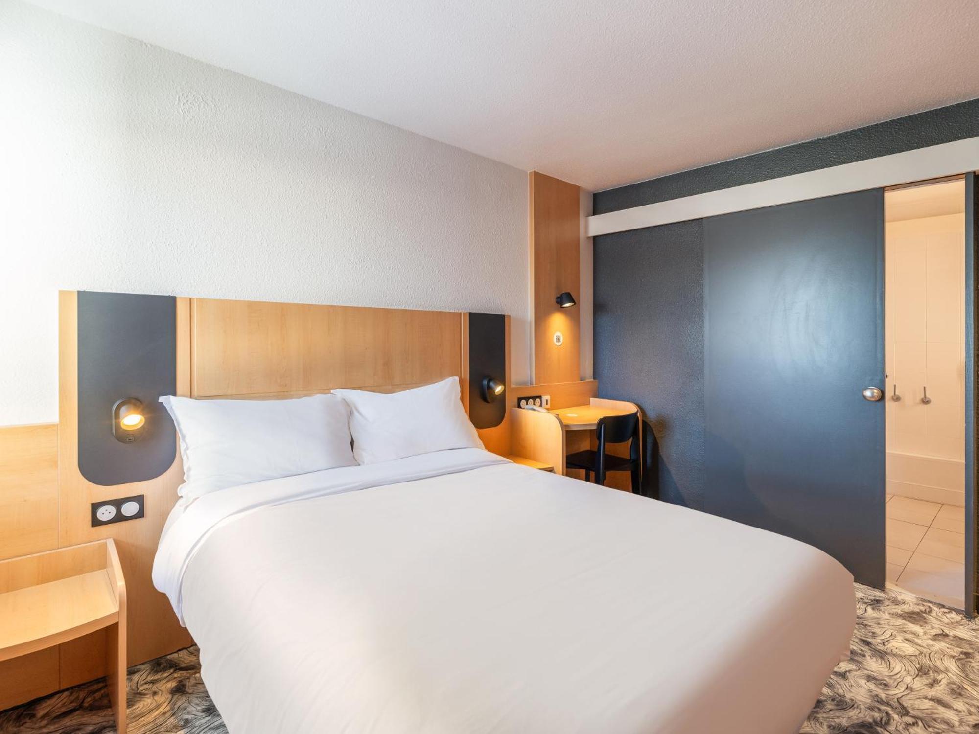 B&B Hotel Lyon Eurexpo Bron Exterior photo
