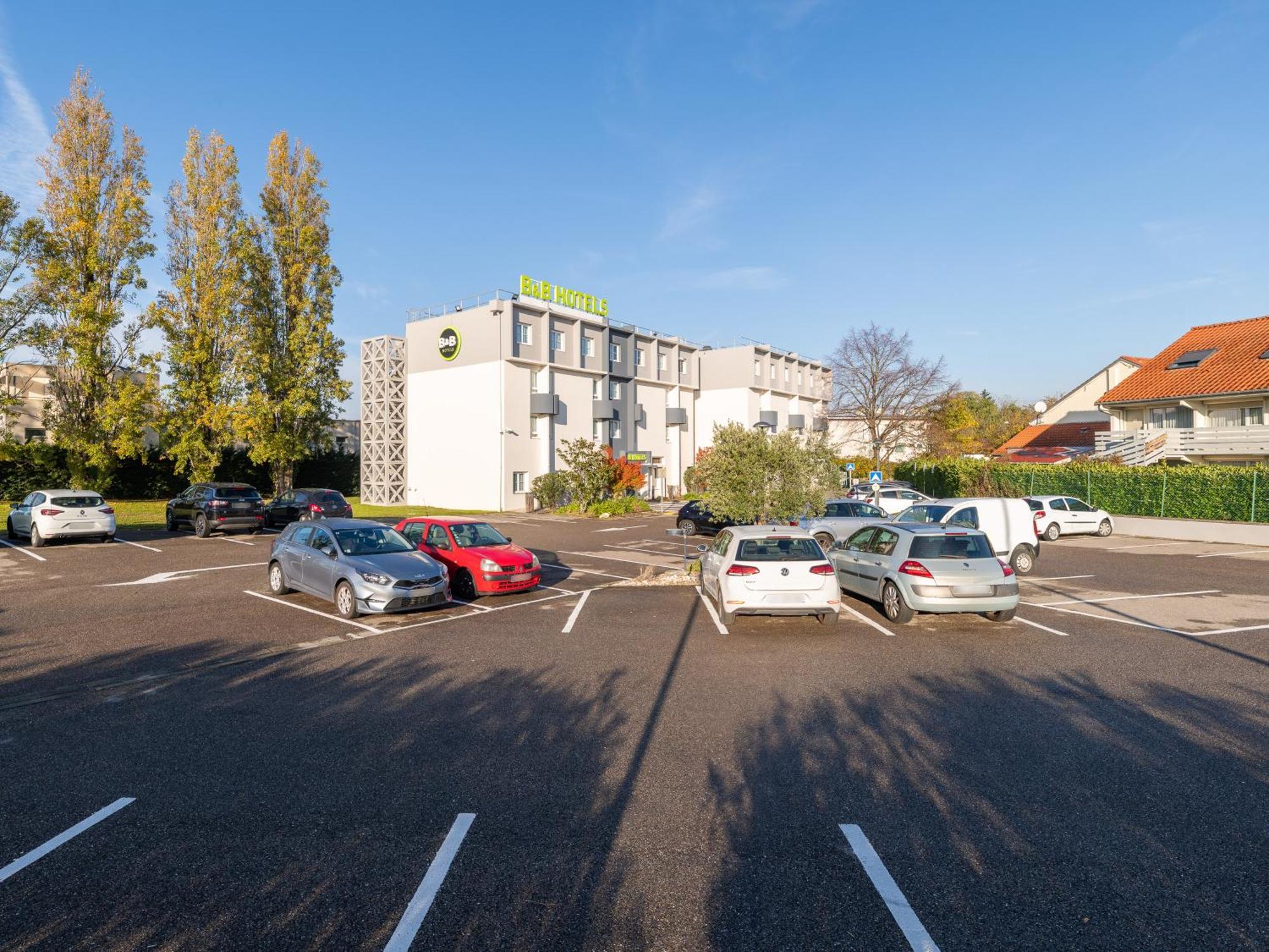 B&B Hotel Lyon Eurexpo Bron Exterior photo