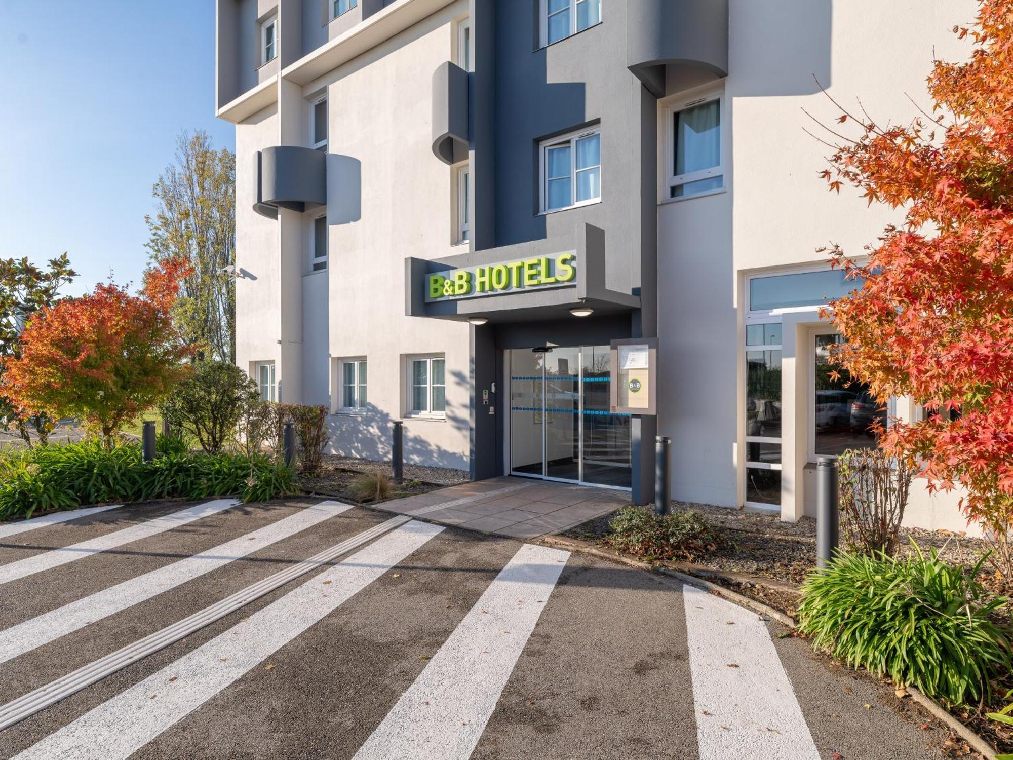 B&B Hotel Lyon Eurexpo Bron Exterior photo