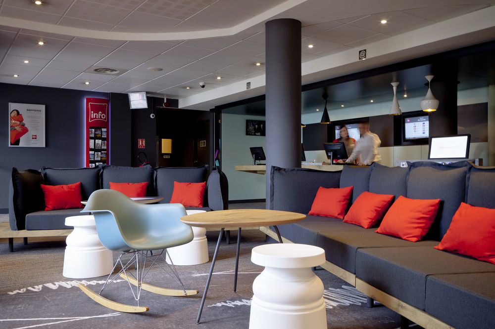 B&B Hotel Lyon Eurexpo Bron Exterior photo